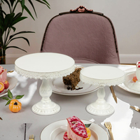 Décor de ferme fait à la main ensemble de luxe of2 rustique rond blanc plateau en métal support à gâteau avec socle en bois fer gâteau présentoir plateau