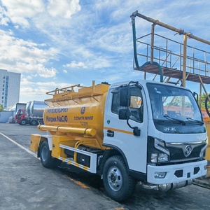 Camion-citerne à carburant DONGFENG de 3 à 5 tonnes, petite capacité, mini-citerne de 5000 litres en acier au carbone - Product Image 2
