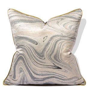 <span class=keywords><strong>Housse</strong></span> <span class=keywords><strong>de</strong></span> <span class=keywords><strong>coussin</strong></span> grise moderne noire 50x50cm taie d'oreiller décorative pour canapé décoration intérieure taie d'oreiller taie d'oreiller jacquard <span class=keywords><strong>beige</strong></span> - Product Image 6