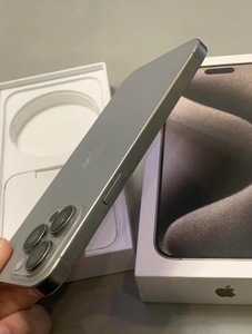 Venta al Por Mayor de Teléfonos Inteligentes <span class=keywords><strong>iPhone</strong></span> 15 Pro <span class=keywords><strong>Max</strong></span> 5G Usados, 99% Nuevos, Originales, Desbloqueados, con Almacenamiento de <span class=keywords><strong>256</strong></span>/512GB, LTE - Product Image 5