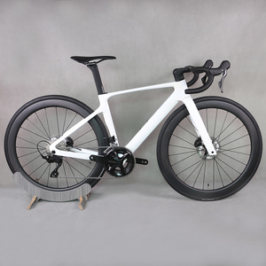 <span class=keywords><strong>Bicicleta</strong></span> Completa con Grupo R7120, <span class=keywords><strong>Bicicleta</strong></span> de Carretera con Frenos de Disco, Cuadro de <span class=keywords><strong>Carbono</strong></span>, Ruedas de <span class=keywords><strong>Carbono</strong></span>, Pintura Blanca Camaleón TT-R18 - Product Image 1