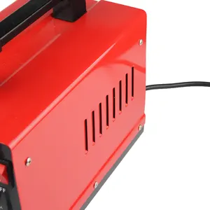 Sınıf A marka yeni prizmatik pil hücreleri 12V70Ah 20HR Batterie şarj güneş sistemi için araba/ev/ofis pil 12V70Ah