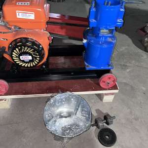 Machine à granulés d'aliments pour poissons moins chère avec moteur à essence pour les poissons, les poulets, les porcs, les lapins, la volaille, les animaux domestiques - Product Image 6