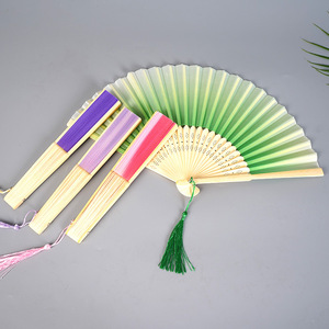 Ventaglio Pieghevole Personalizzato 21cm con Manico in Bambù, Souvenir per Matrimoni, Regalo Promozionale, Ventaglio Portatile in Carta e Tessuto - Product Image 2