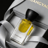 Vente en gros de flacons de parfum vides en verre de luxe de forme unique avec logo personnalisé, 30 ml et 50 ml, avec boîte d'emballage