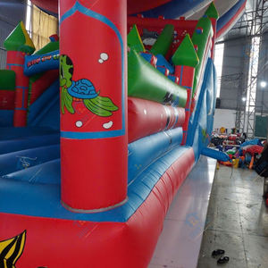 Características de Fácil Instalación: Castillo Hinchable de Peces para Parques de Diversiones, 5m x 10m, Material PVC, Aplicación de Juego Vietnamita - Product Image 3