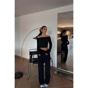 Ensemble de costume noir Laveau pour femmes - Product Image 5