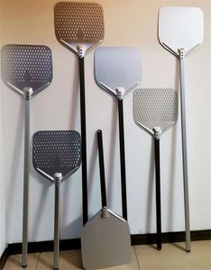 Vente directe du fabricant : Spatule <span class=keywords><strong>à</strong></span> <span class=keywords><strong>pizza</strong></span> carrée perforée de 12 pouces en alliage d'aluminium anodisé de haute qualité pour four <span class=keywords><strong>à</strong></span> <span class=keywords><strong>pizza</strong></span> - Product Image 1