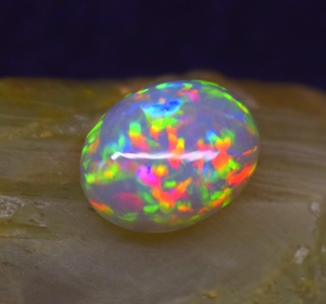 Opale d'Éthiopie naturelle de haute qualité, opale multicolore, cabochon, pierre précieuse non montée - Product Image 6