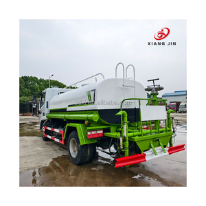 Camion arroseur d'eau d'occasion <span class=keywords><strong>vert</strong></span> et blanc avec réservoir haute capacité et buses multifonctionnelles à vendre - Product Image 2