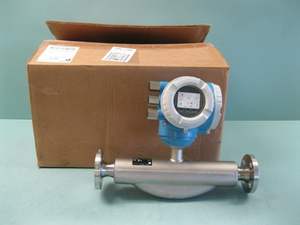 Medidor de Flujo Coriolis Compacto Endress Hauser Promass F 300 E H Proline Promass F300 para las Industrias del Gas, Químicos y Lácteos - Product Image 1