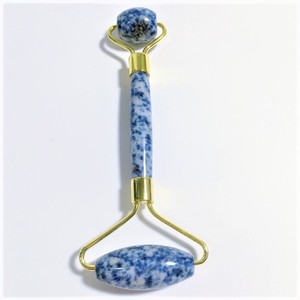Meilleure Vente Gravure Laser Logo Pas de <span class=keywords><strong>Bruit</strong></span> Naturel Double Tête Tache Bleue Pierre Véritable Naturel Rouleau Pour SPA - Product Image 4