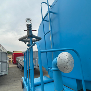 Camión <span class=keywords><strong>Cisterna</strong></span> HOWO 6*4 Usado en Venta, Motor Diésel para Limpieza de Carreteras - Product Image 1