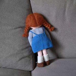 Poupée au crochet faite à la main, tresses rouges, adorable amigurumi fille, jouet en peluche doux, poupée rembourrée, décoration <span class=keywords><strong>de</strong></span> maison pour enfants, tenue robe bleue, cadeau bébé - Product Image 3