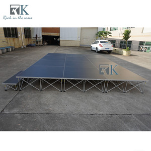 Plateforme de scène pliable en aluminium RK avec surface antidérapante pour utilisation en extérieur - Product Image 5