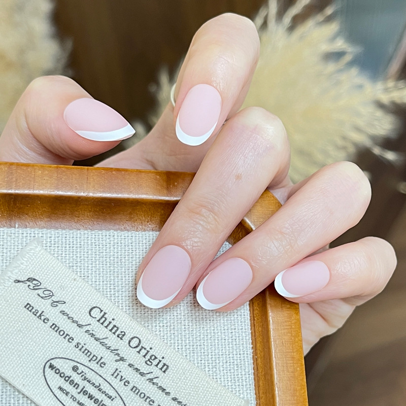 BZ1456 - 2 se rencontre calmement comme l'eau