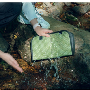 Tapis de pique-nique pliable portable d'extérieur en gros, coussin imperméable et résistant à l'humidité, épais, pour le camping et la randonnée - Product Image 6