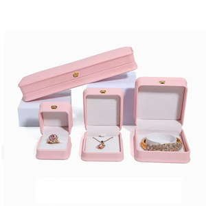 Cajas de Joyería de Cuero de Lujo, Colección de Varios Tamaños, Cierre de Botón Dorado, Forro de Terciopelo, Caja de Regalo para Anillos y Colgantes - Product Image 6