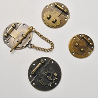 Boucle antique à base ronde en zinc en gros-Boucle de sécurité durable avec anneau de verrouillage pour boîte en bois/armoire/emballage cadeau et utilisation d'hôtel
