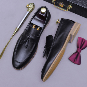 Mocasines ASTON M.JAZZ Originales Personalizados para Hombre, con Parches, Borlas, Cierre de Cordones, Antideslizantes, Transpirables, de Alta Calidad - Product Image 3