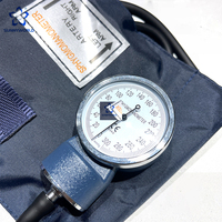 Sphygmomanomètre manuel Sphygmomanomètre anéroïde médical de surveillance classique multifonctionnel Sphygmomanomètre manuel