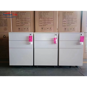 Armoire de rangement métallique en acier à trois niveaux, verrouillable, avec roulettes et mobile, pour dossiers, vente en gros, abordable et durable - Product Image 3