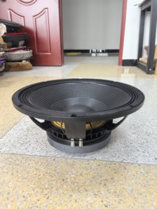 <span class=keywords><strong>Subwoofer</strong></span> YK 15TBX100 - 8 Ohm - 15''/<span class=keywords><strong>38</strong></span> <span class=keywords><strong>cm</strong></span> - 2000 Watts - Sensibilité 1W/1m : 96dB - Plage de fréquences : <span class=keywords><strong>38</strong></span> Hz-2000 Hz - Panier en aluminium - Product Image 4