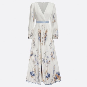 Robe d'été décontractée pour femme, personnalisée en usine, col en V, manches longues, plissée, en mousseline, imprimé floral, longueur ras du sol, lavable naturellement - Product Image 3