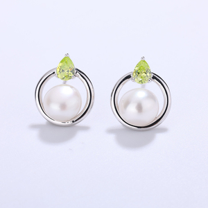 Pendientes de Plata S925 con Perla de Agua Dulce, Círculo Abierto, Peridoto Verde y Circonita Cúbica, Joyería Elegante, Regalo para Mujer - Product Image 2