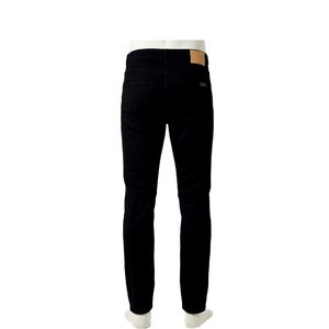 Jean pour homme, taille mi-haute, coupe droite classique, non en denim, respirant, cinq poches, teint en pièce, délavé, 8.99 OZ - Product Image 1