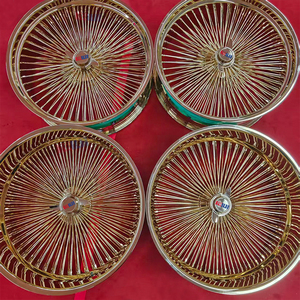 ล้อซี่ลวดขนาด 26 นิ้วแบบกำหนดเอง ล้อแม็กซ์ขนาด 26 นิ้ว สีทองสดใส ล้อซี่ลวด - Product Image 2