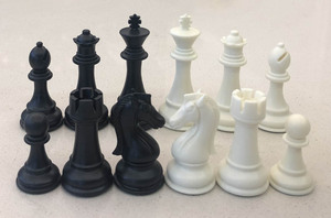 King Tall 3.75 pouces les candidats série King'S Knight pièces d'échecs en plastique d'échecs en résine (34 pièces/ensemble) très bonne qualité DCP21h - Product Image 2