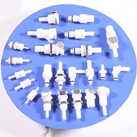 Connecteur rapide tout plastique 1/4 "Débit 3/8"-24UNF Barb Moulé par injection Surface lisse et droite Basse pression 4mm ID 6mm OD