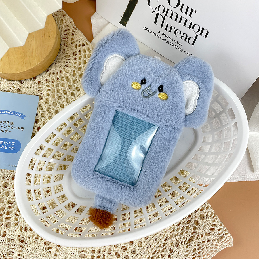 Elephant card holder