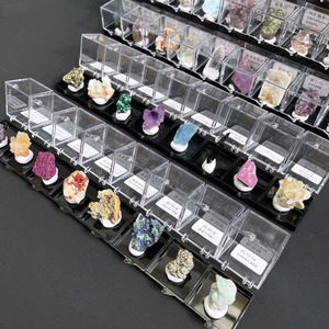 Hot Bán Nguyên Liệu Đá Acrylic Khoáng Sản Hiển Thị Hộp Reiki Chữa Bệnh Đá Pha Lê Mẫu Hộp Cho Bộ Sưu Tập - Product Image 2