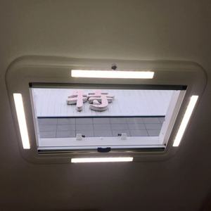 Prix de gros avantageux pour lanterne de toit de camping-car 700*500mm avec store enrouleur et moustiquaire avec éclairage LED pour conversion de caravane - Product Image 4