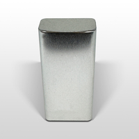 Conception personnalisée du fabricant Mini boîte en métal à charnière 40*25*90mm fer blanc recyclable pour pilule chewing-gum bonbons bas quantité minimale de commande