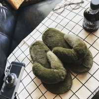 Chaussons d'hiver en peluche de Noël antidérapants en EVA avec fourrure pour femmes, pantoufles plates en polaire pour la maison et la chambre
