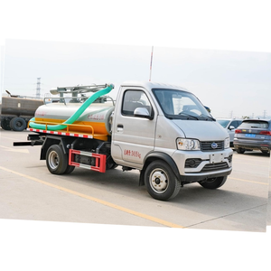 Camión de Succión de Aguas Residuales Diésel de 3000 Litros Tipo Pequeño 2025, Camión Fecal con Tracción 4x2 y Transmisión Manual - ¡Gran Oferta! - Product Image 2