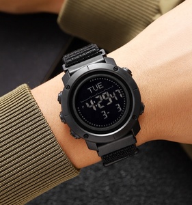 Montre SKMEI 2620 avec boussole numérique, podomètre 3D, sport, extérieur, mode, bracelet en ABS, TPU et nylon, 3 alarmes - Product Image 6