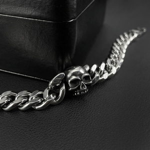 European and American Trendy Personalized Men's Cuban Chain Street Hip Hop Style Skull Stainless Steel <b>Bracelet</b> - Product Image 3