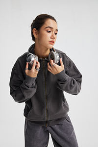 Sudadera con capucha de felpa francesa de algodón de 430 g/m² con cremallera YKK personalizada, de alta calidad, peso pesado, lavada, con patchwork, estampado DTG y bordado, cuello alto. - Product Image 3