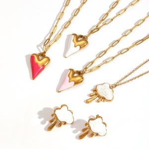 Nuevo Conjunto de Joyería de Moda con Colgante de Corazón Colorido, Chapado en Oro, Diseño Irregular de Nube, Cadena de Acero Inoxidable para Chicas - Product Image 2