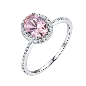 Anillo de Compromiso y Boda de Plata de Ley Chapado en Oro con Topacio Azul Natural Vintage de Corte Ovalado para Mujer - Product Image 1