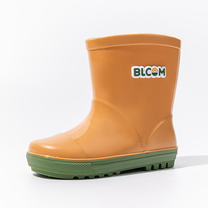 Bottes de pluie pour enfants, chaussures d'eau pour enfants, mi-mollet, rembourrées, chaudes, en caoutchouc, antidérapantes, matériau respectueux de l'environnement - Product Image 4