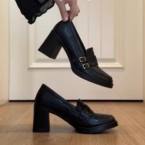 Mocassins surélevés à <span class=keywords><strong>talon</strong></span> haut rétro Joker pour femmes, automne 2026, nouveau style britannique, petites chaussures de ville - Product Image 1