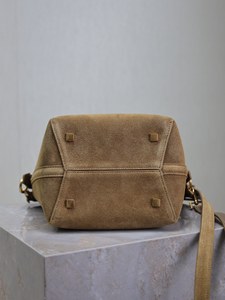 Sangle de chaîne en cuir de veau véritable de luxe à fermeture magnétique détachable avec pochette amovible pour femme - Product Image 3