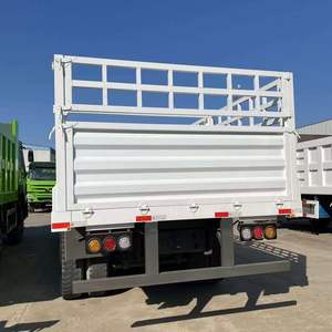 รถพ่วงกึ่งพ่วงแบบสามเพลาเหล็ก บรรทุกได้ 5001-10000 กิโลกรัม สำหรับขนส่งสินค้าและปศุสัตว์ - Product Image 2