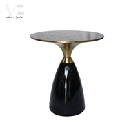Tables basses de luxe, meubles de salon nordiques, table d'appoint ronde moderne en métal noir et verre doré