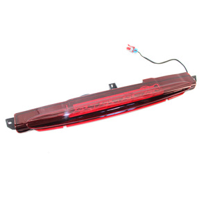 Luz de Freno Elevada LED Roja, Tercera Luz de Freno para Chevrolet Avalanche 2002-2012, Luz Trasera de Parachoques M032 - Product Image 1